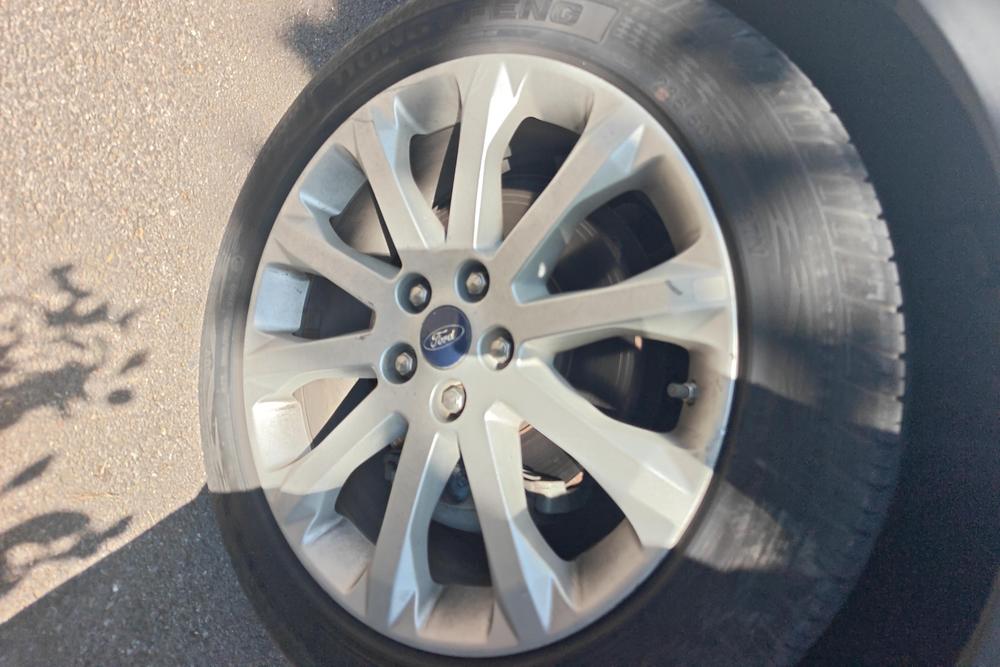 Ford Kuga, фото 7