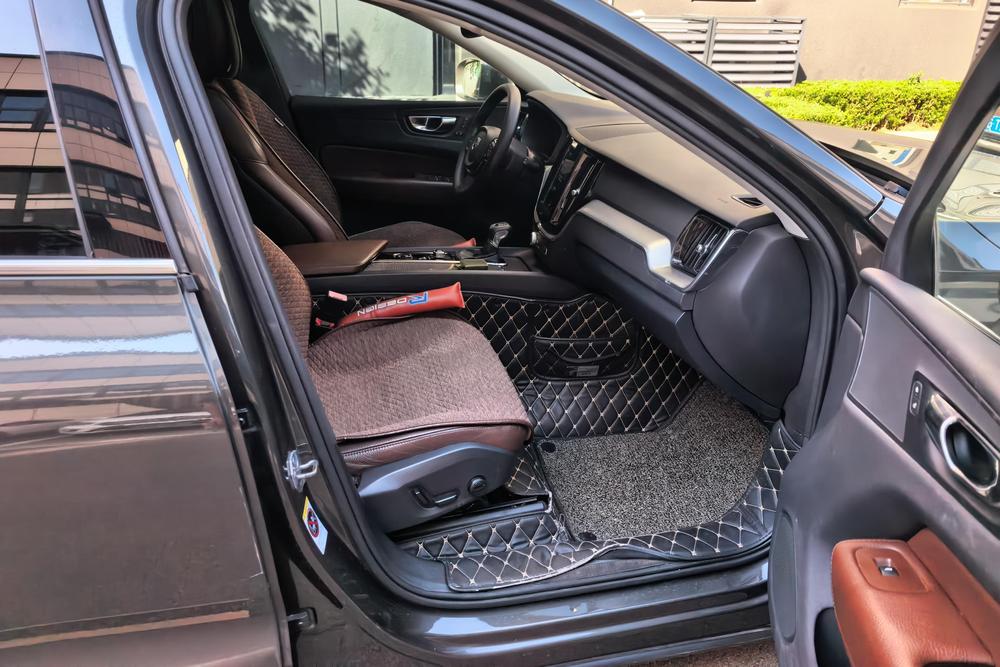 Volvo XC60, фото 10