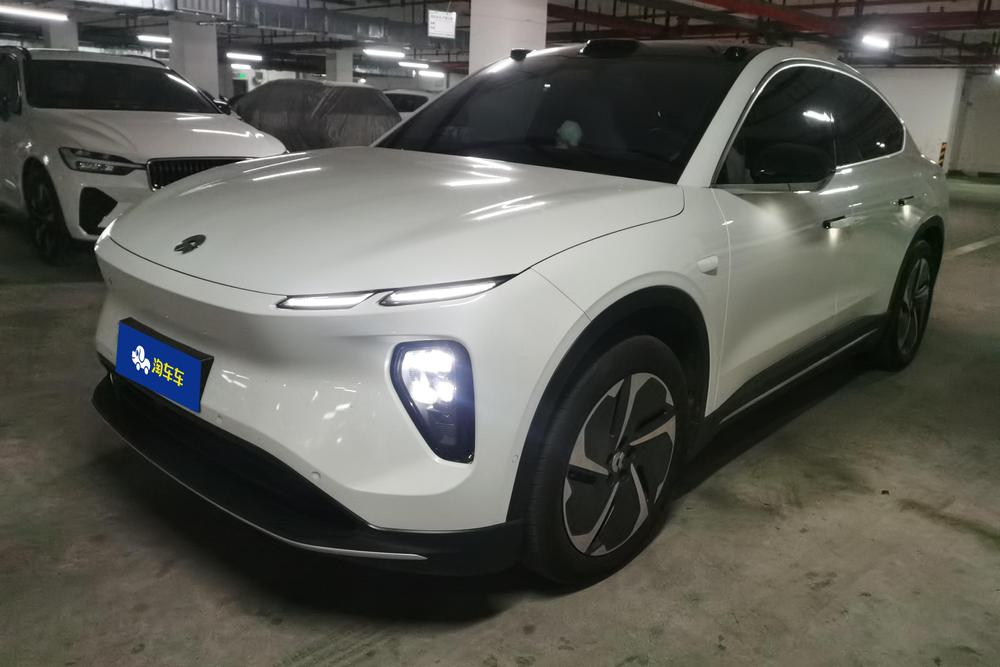 Nio EC6