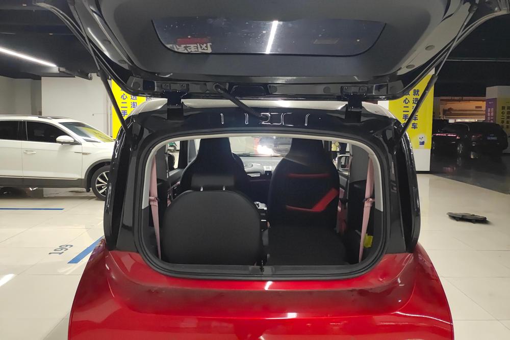 Baojun E300, фото 17