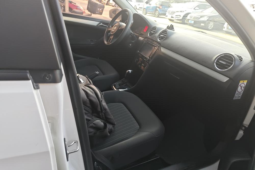 Volkswagen Jetta, фото 6