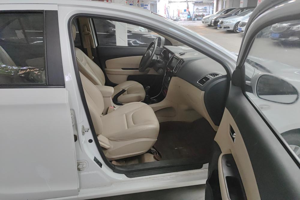 Chery E3, фото 16