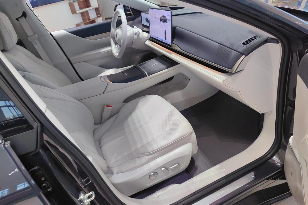 Buick Electra L7, фото 9