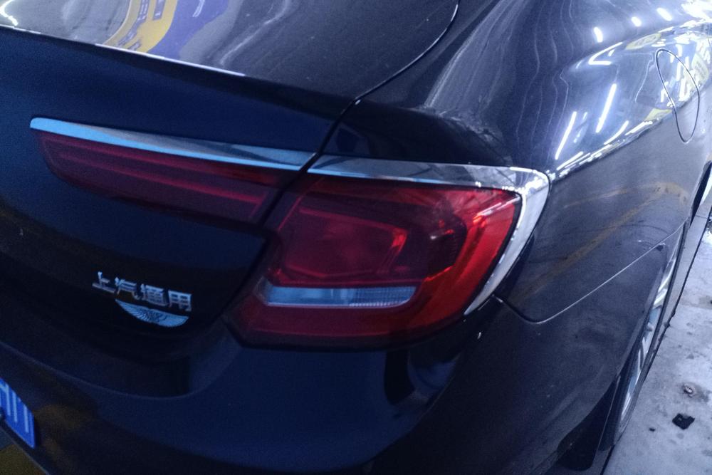 Buick LaCrosse, фото 12