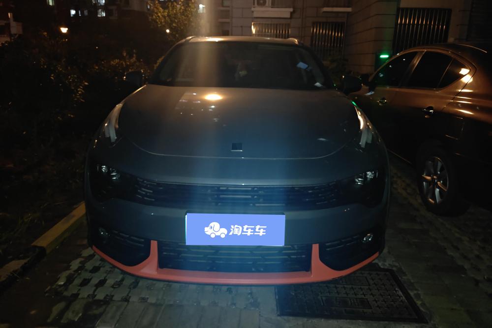 Lynk & Co 02, фото 2