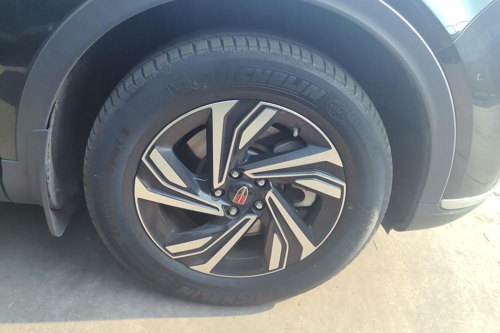 Hongqi HS5, фото 6