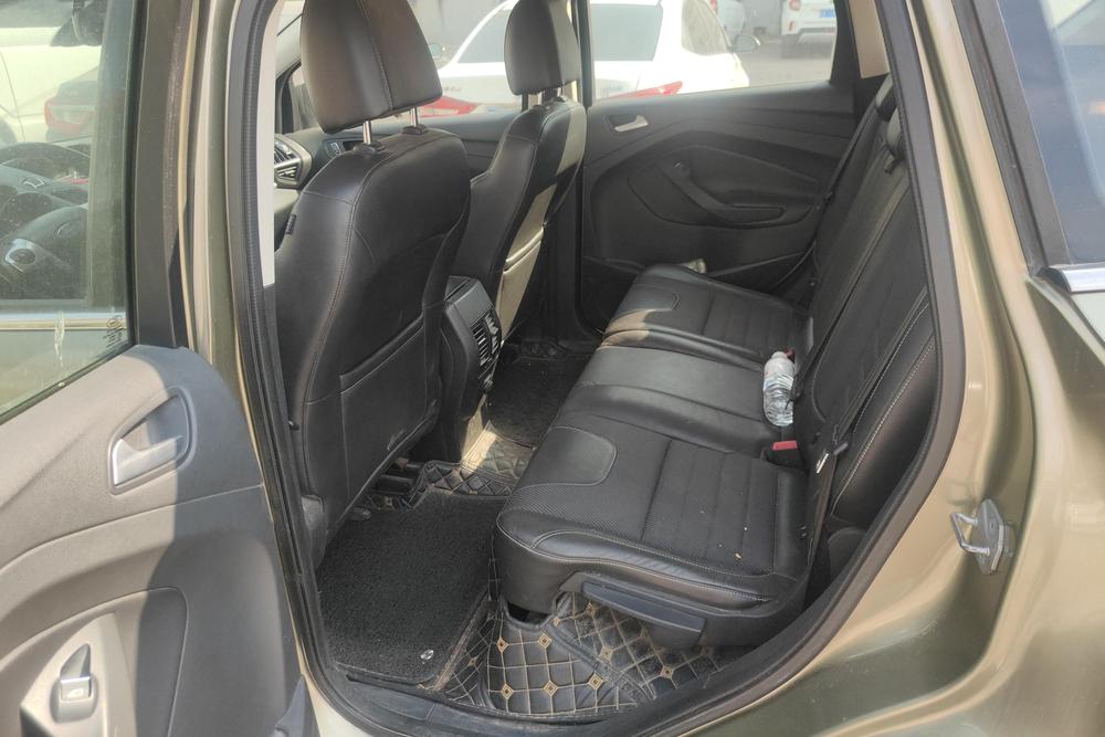 Ford Kuga, фото 16