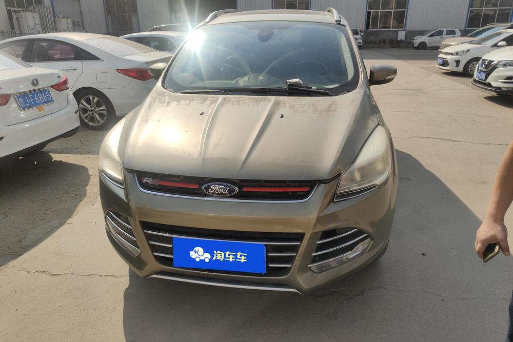 Ford Kuga, фото 2