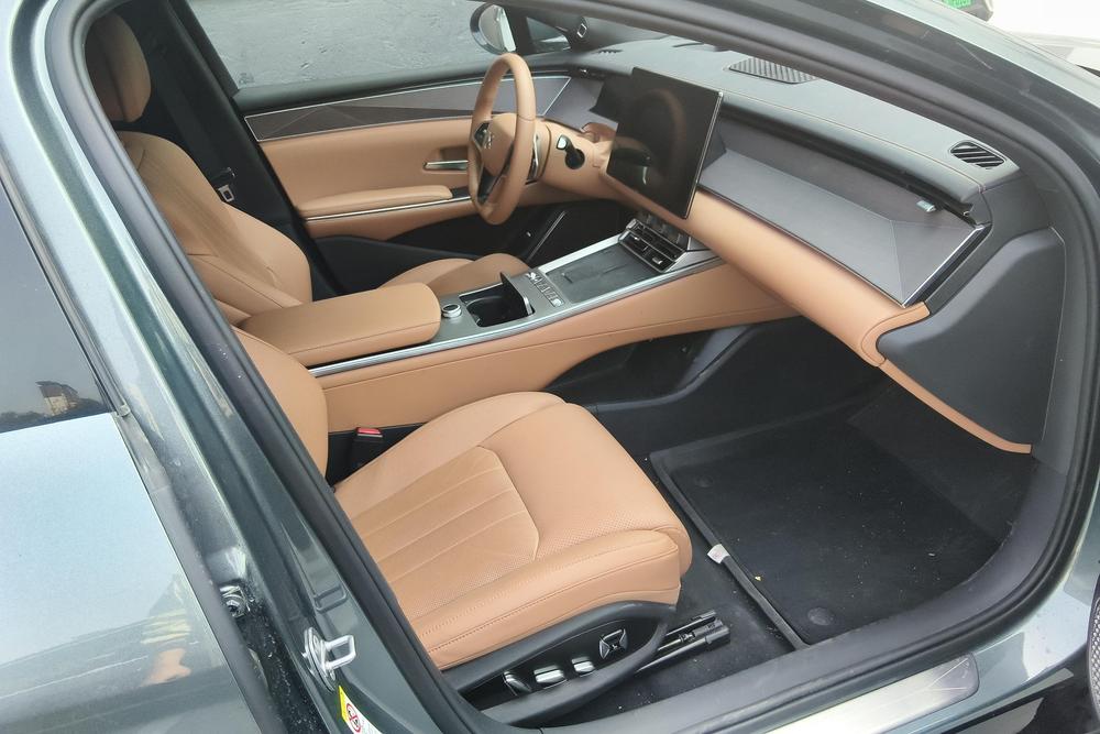 BYD Han L DM-i, фото 10