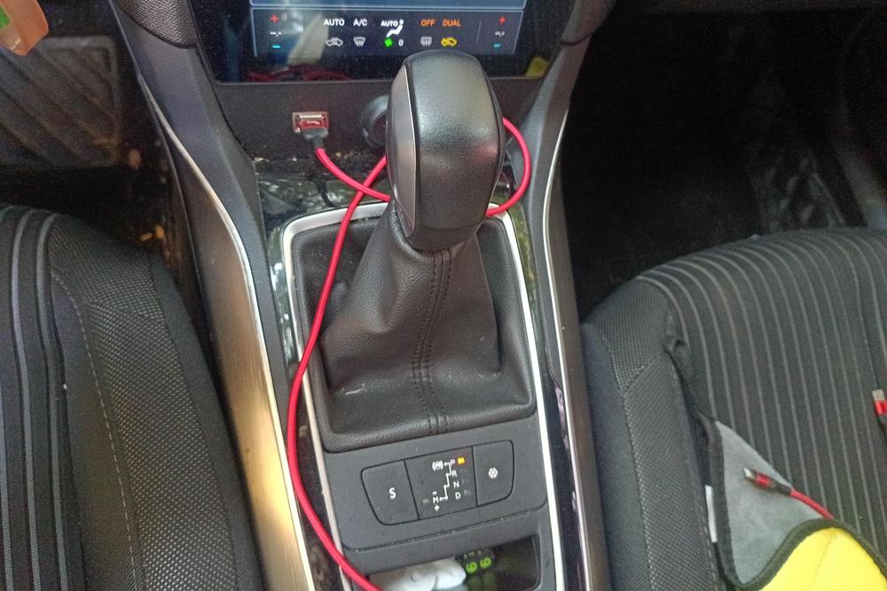 Peugeot 408, фото 15