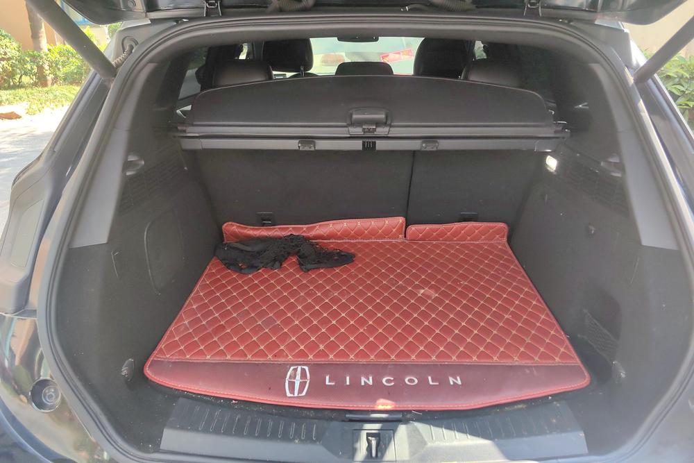 Lincoln MKC, фото 17
