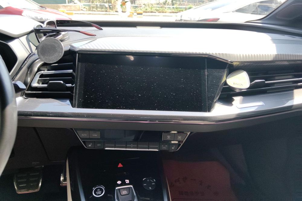 Audi Q4 e-tron, фото 13