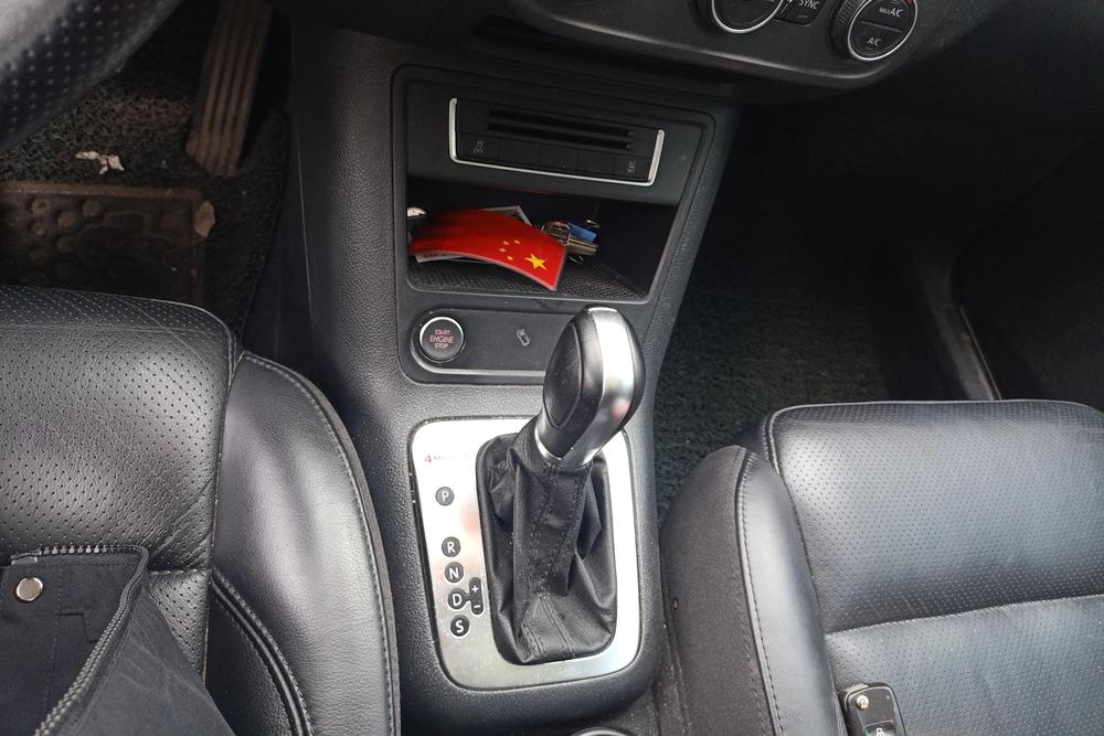 Volkswagen Tiguan, фото 15