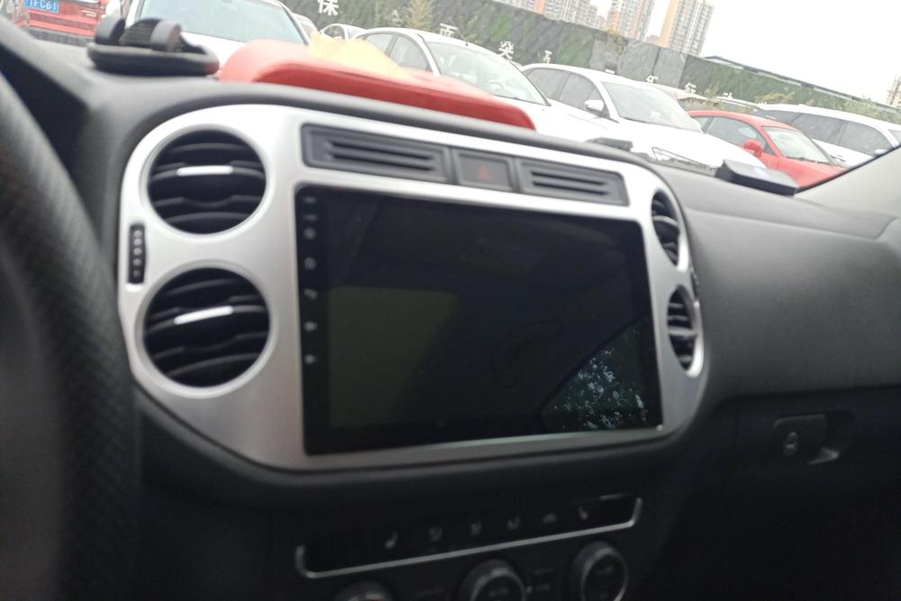 Volkswagen Tiguan, фото 11