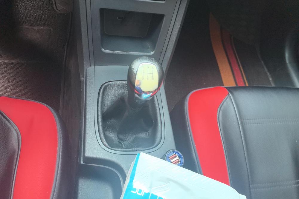 Roewe 350, фото 15