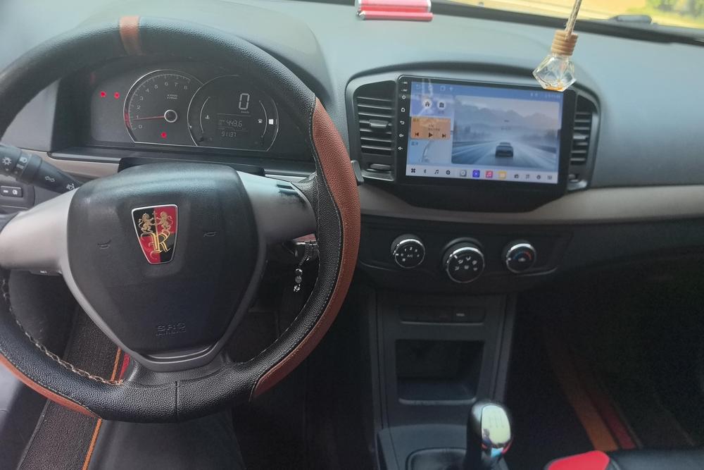 Roewe 350, фото 14