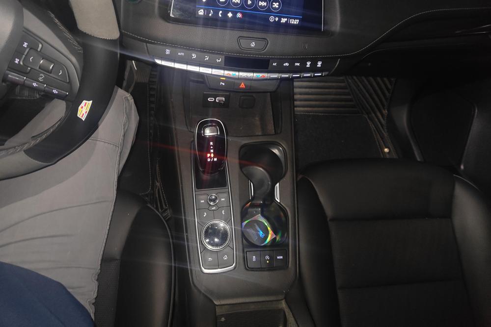Cadillac XT4, фото 16