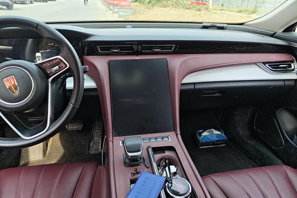 Hongqi H5, фото 9