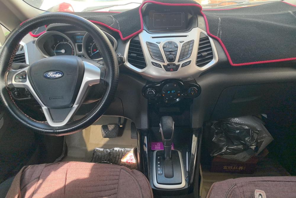 Ford EcoSport, фото 12