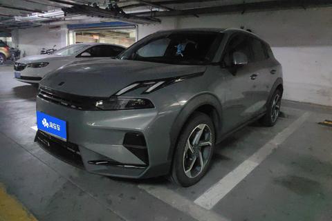 Lynk & Co 06