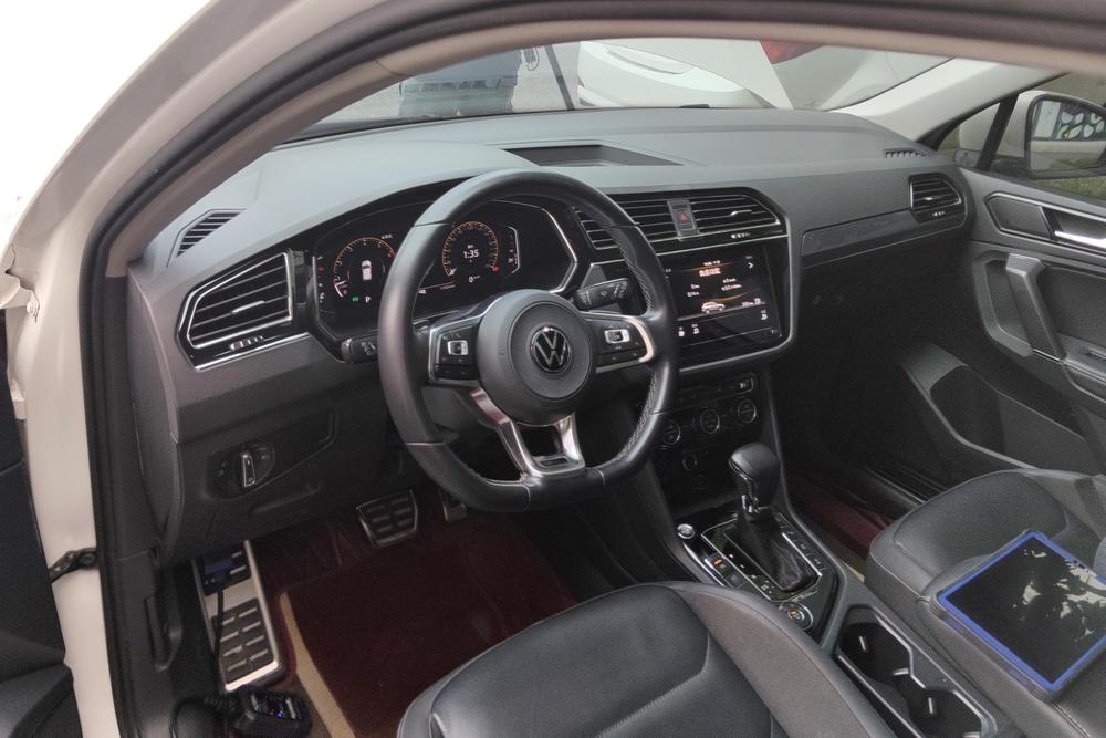 Volkswagen Tiguan L, фото 12