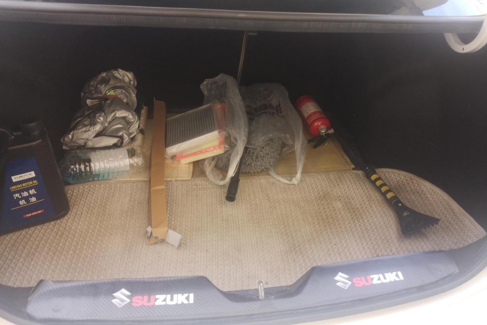 Suzuki Alivio, фото 17