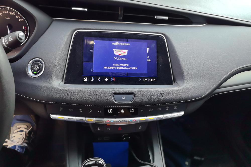 Cadillac XT4, фото 13