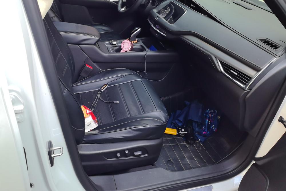 Cadillac XT4, фото 6