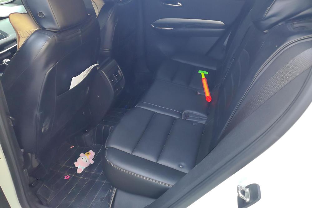 Cadillac XT4, фото 16