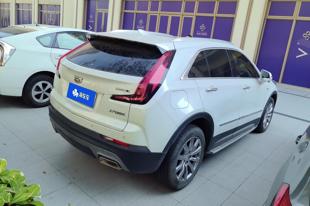 Cadillac XT4, фото 3
