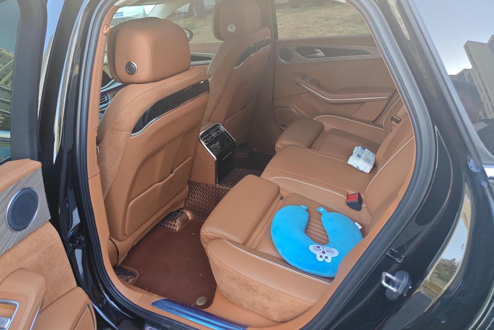 Hongqi H9, фото 16