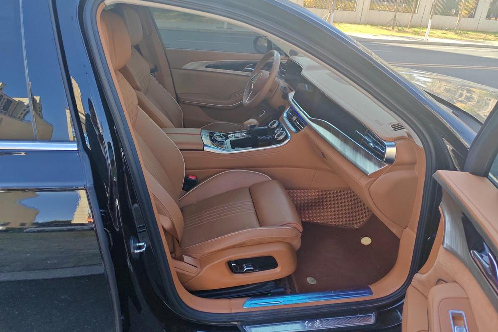 Hongqi H9, фото 10