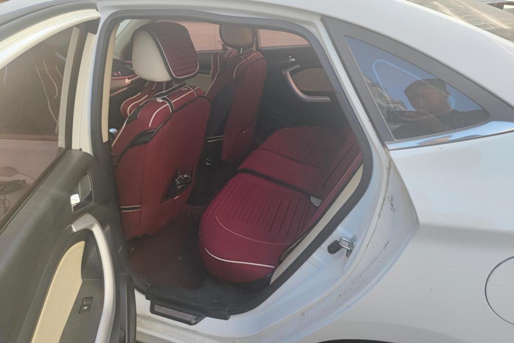 Changan Alsvin V7, фото 15