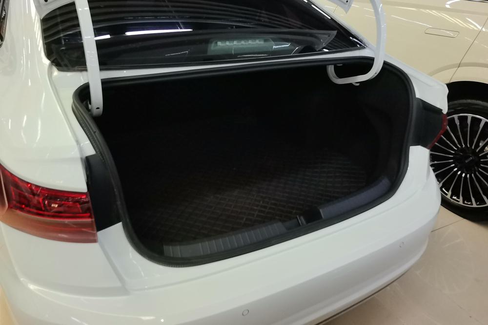 Volkswagen Sagitar, фото 17