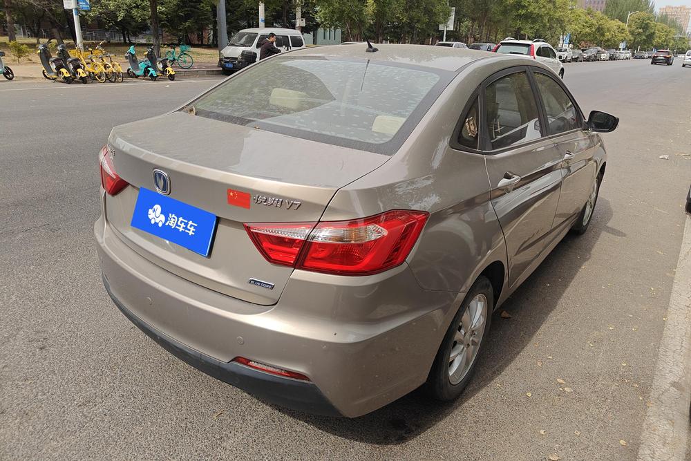 Changan Alsvin V7, фото 3