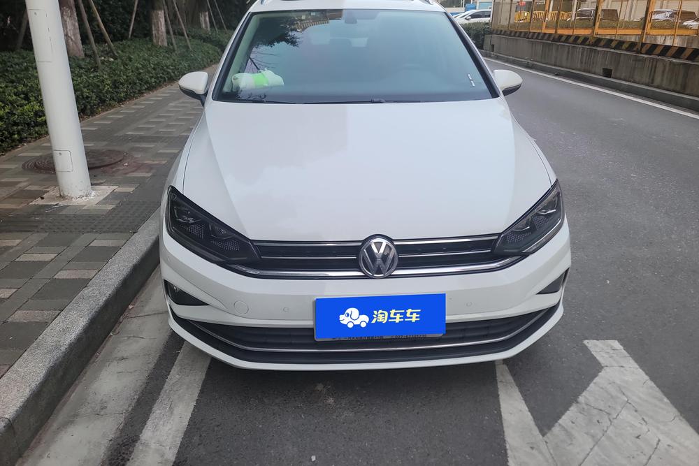 Volkswagen Golf Sportsvan, фото 2