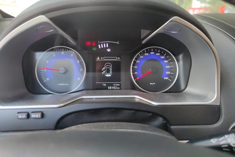 Geely Emgrand, фото 14