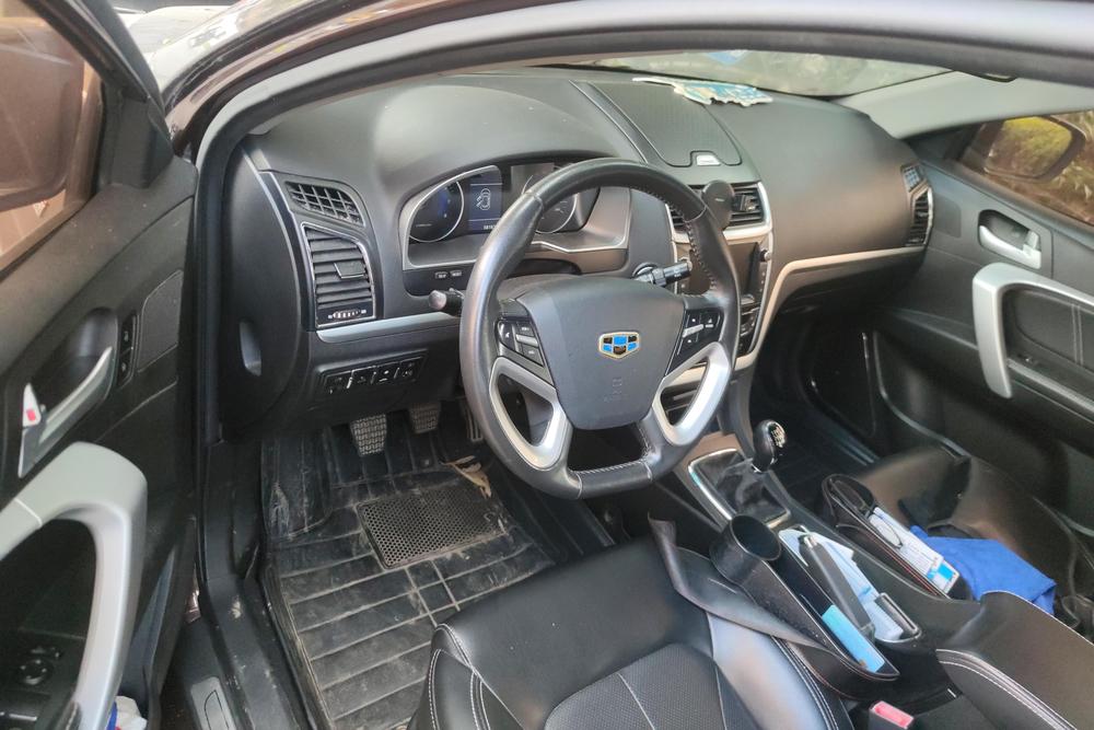 Geely Emgrand, фото 16