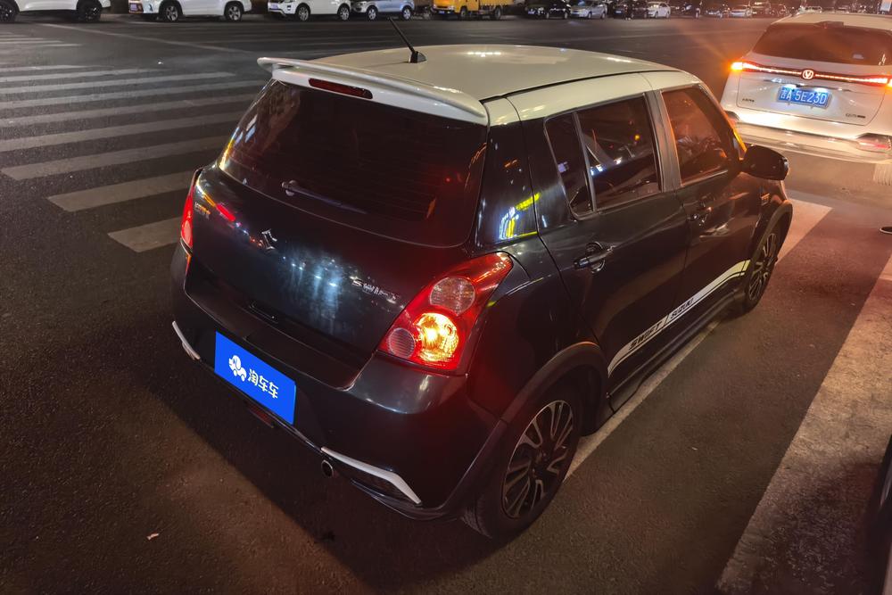 Suzuki Swift, фото 3