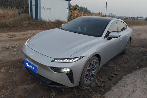 Dongfeng Yipai Yipai 007 2025 — пригон из Китая