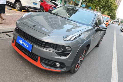 Lynk & Co 02