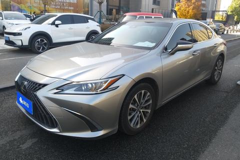 Lexus ES 2023 — пригон из Китая