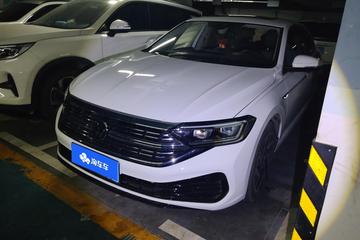 Volkswagen Sagitar 300TSI DSG 2023