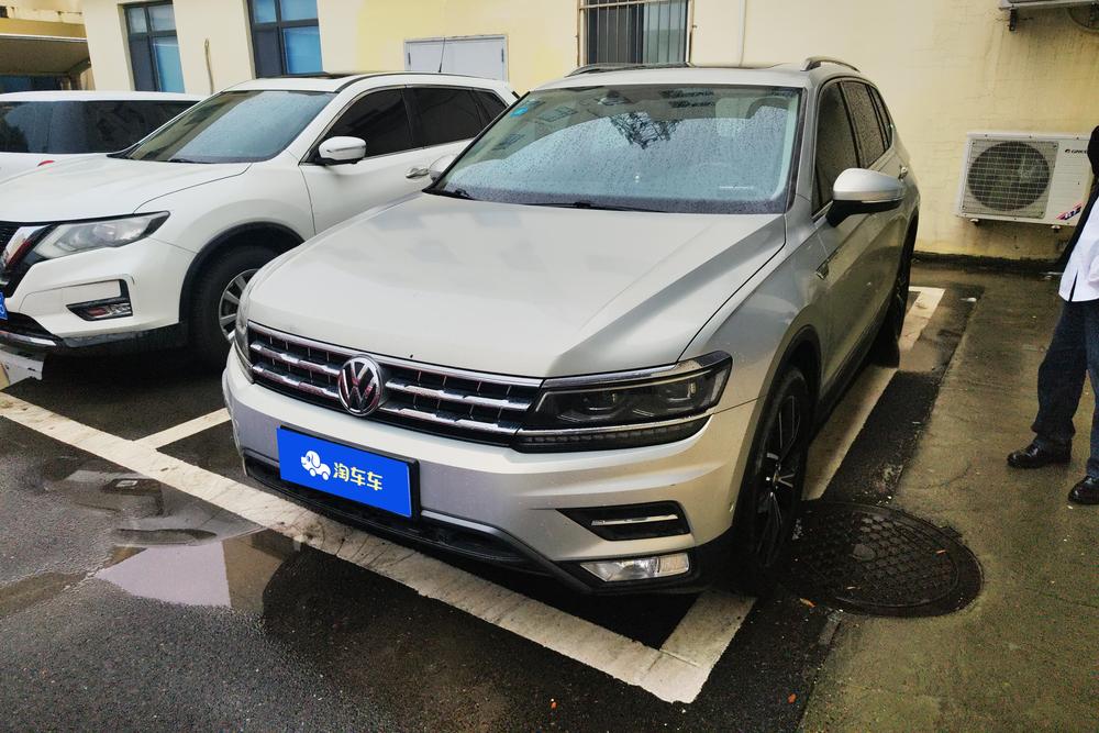 Volkswagen Tiguan L