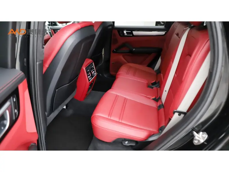 Porsche Cayenne E-Hybrid 2.0 T Platinum — фото 6