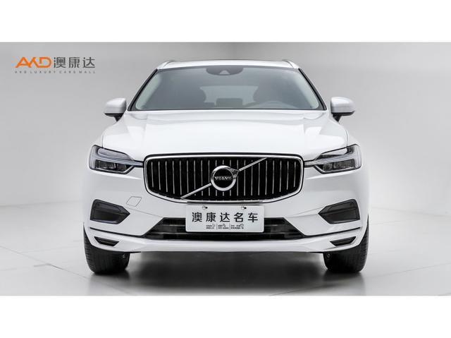 Volvo XC60 2019 T 5 4 WD VI — фото 2
