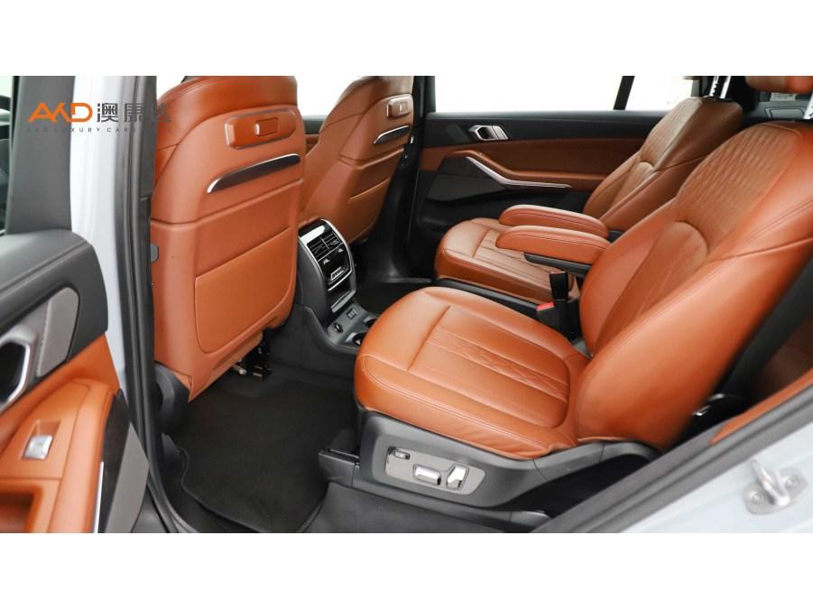 BMW X7 2022 Темно-серый из Китая, фото 6