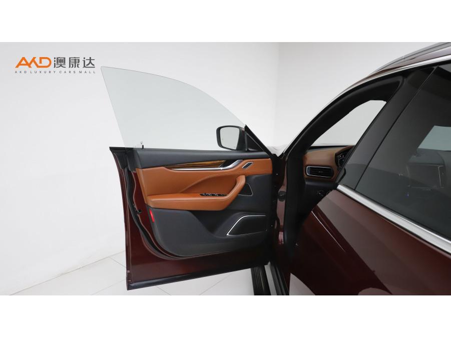 Maserati Levante, фото 9