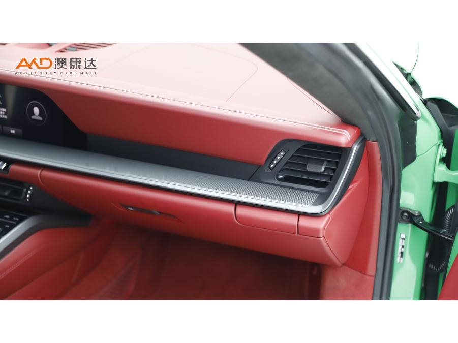 Porsche 911 2022 Carrera 3.0T
