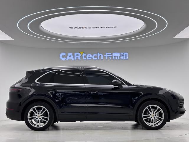 Porsche Cayenne 2019 Cayenne 3.0 T — фото 8